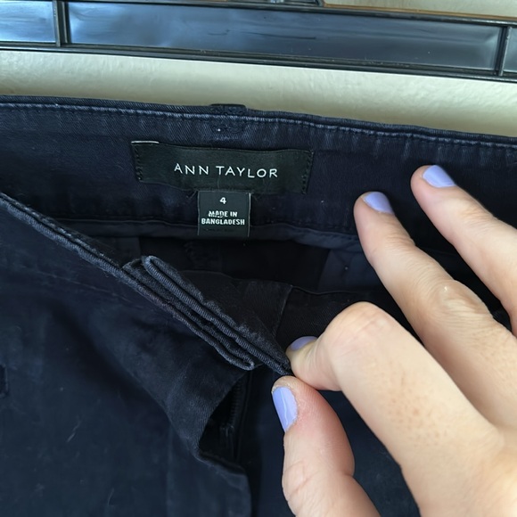 Ann Taylor Cropped Pant - Picture 4 of 5